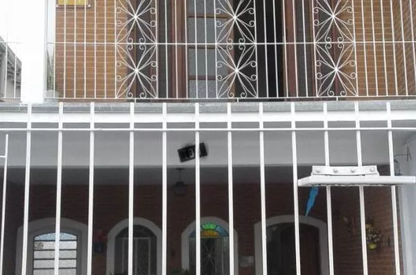 Casa com 3 quartos , 132 m² por R$ 450.000 - Jardim Ismênia - São José dos Campos/SP