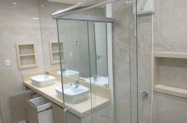 Casa com 3 dormitórios à venda, 252 m² por R$ 1.400.000,00 - Condomínio Terras do Vale - Caçapava/SP