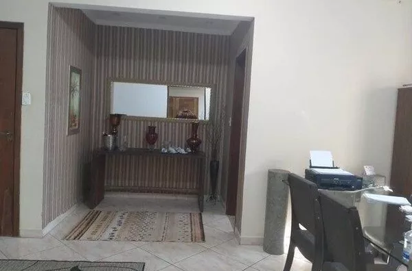 Casa com 1 dormitório à venda, 300 m² por R$ 424.000,00 - Jardim Diamante - São José dos Campos/SP