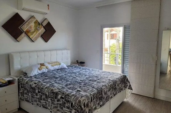 Casa com 3 dormitórios à venda, 210 m² por R$ 1.696.000,00 - Urbanova - São José dos Campos/SP