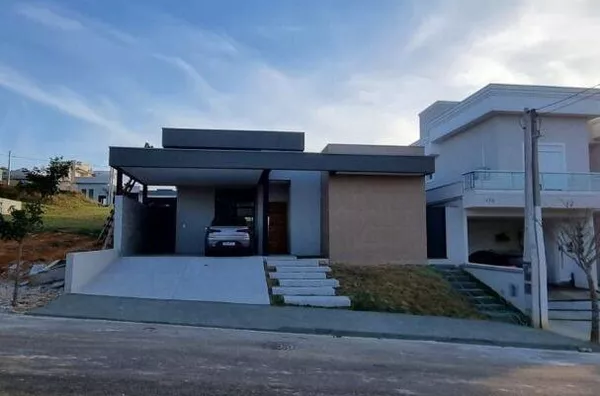 Casa  3 quartos, sendo 1 suíte com no Condomínio Terras do Vale