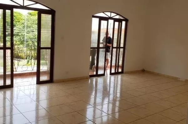 Casa para aluguel Vila Industrial São José dos Campos