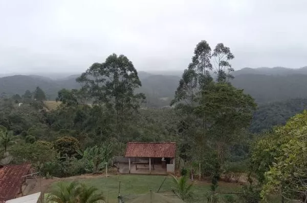 Vendo Excelente Chácara no Bairro do Turvo