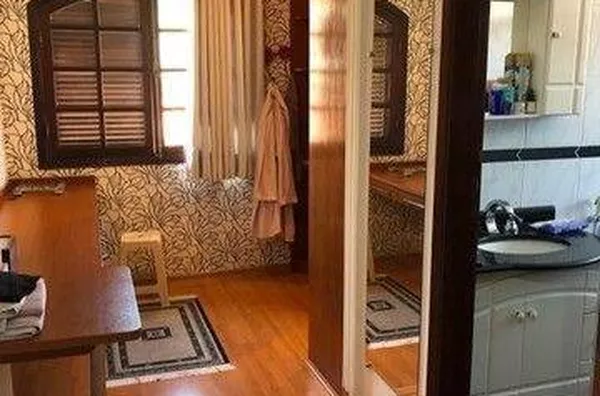 Casa com 3 quartos à venda, 156 m² por R$ 750.000 - Bosque dos Eucaliptos - São José dos Campos/SP