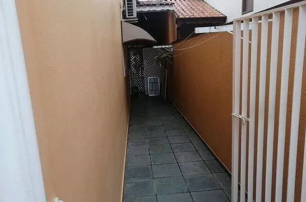 Casa com 3 dormitórios à venda, 210 m² por R$ 630.000,00 - Cidade Vista Verde - São José dos Campos/