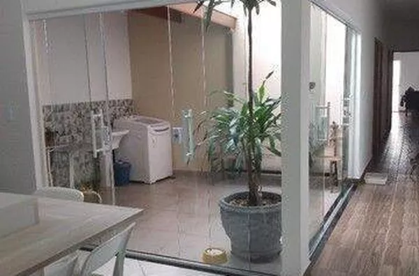 Casa com 3 dormitórios à venda, 122 m² por R$ 570.000,00 - Parque Industrial - São José dos Campos/S