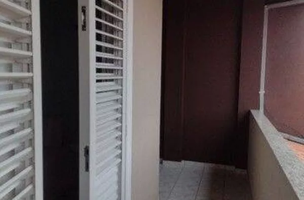 Casa com 3 dormitórios à venda, 188 m² por R$ 560.000,00 - Jardim Portugal - São José dos Campos/SP