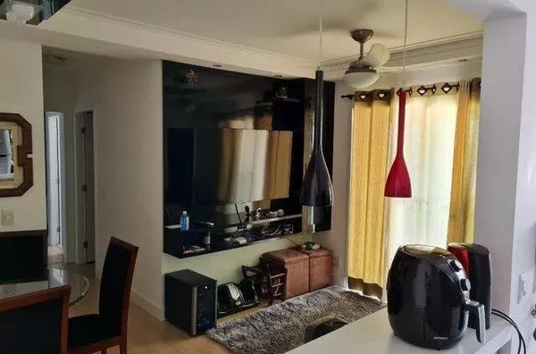Apartamento com 2 quartos- 63 m² -Condomínio Rossi Montês -Vila Industrial