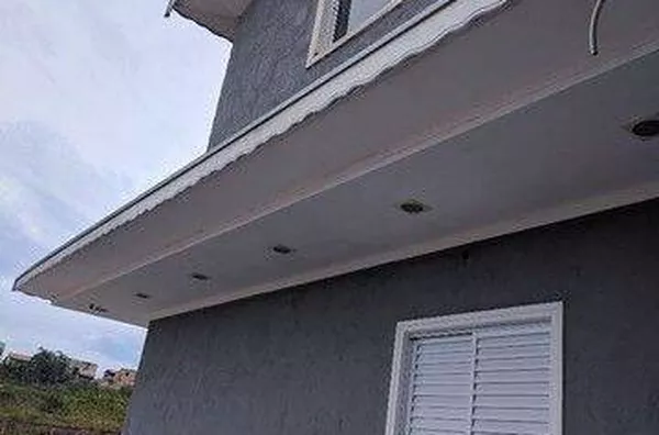 Casa com 3 quartos à venda, 130 m² por R$ 583.000 - Jardim Minas Gerais - São José dos Campos/SP