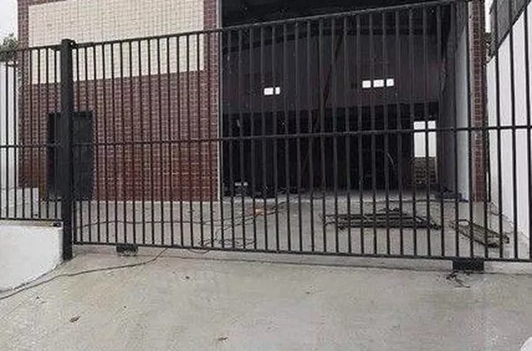 Galpão à venda, 300 m² por R$ 742.000,00 - Jardim Motorama - São José dos Campos/SP