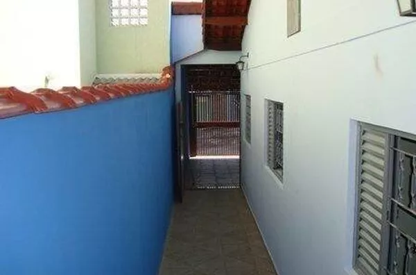 Casa com 4 dormitórios à venda, 150 m² por R$ 460.000,00 - Jardim das Flores - São José dos Campos/S