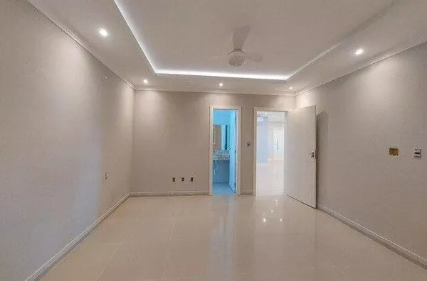 Casa com 3 dormitórios à venda, 140 m² por R$ 828.000,00 - Vila Maria - São José dos Campos/SP