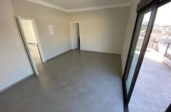 Sobrado com 4 dormitórios à venda, 212 m² por R$ 1.113.000,00 - Condomínio Terras do Vale - Caçapava