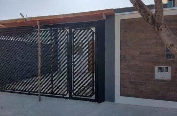 Casa com 3 dormitórios à venda, 88 m² por R$ 395.000,00 - Residencial Santa Paula - Jacareí/SP