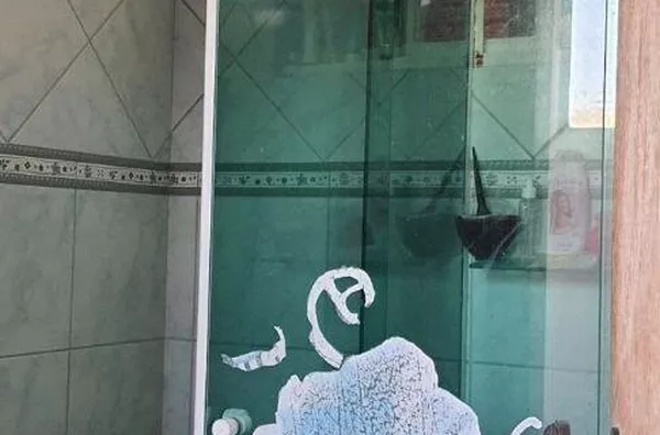 Sobrado com 4 dormitórios à venda, 250 m² por R$ 636.000,00 - Jardim das Cerejeiras - São José dos C