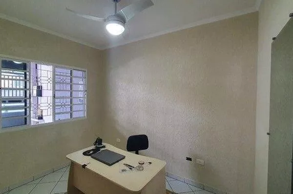 Casa com 3 quartos  à venda, 235 m² por R$ 750.000 - Jardim Ismênia - São José dos Campos/SP