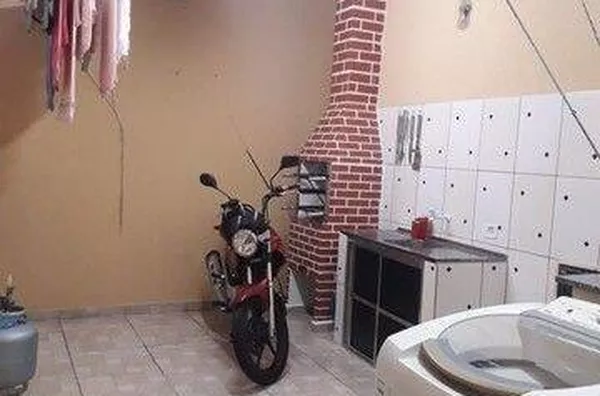 Casa com 3 dormitórios à venda, 120 m² por R$ 395.000,00 - Vila Das Flores - São José dos Campos/SP