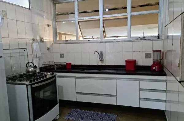 Casa de Condomínio com 2 Quartos à venda, 285m² - Jardim Apolo