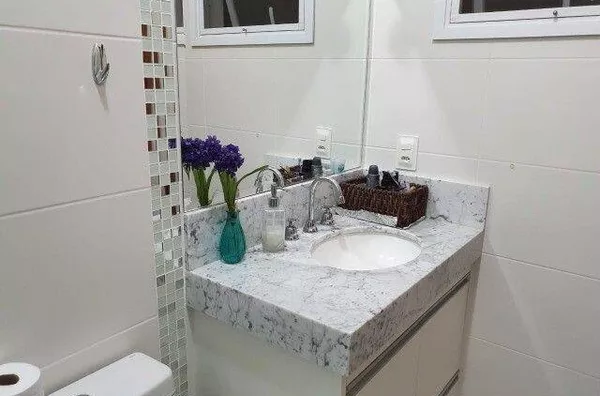 Casa com 4 dormitórios à venda, 236 m² por R$ 1.580.000,00 - Urbanova - São José dos Campos/SP