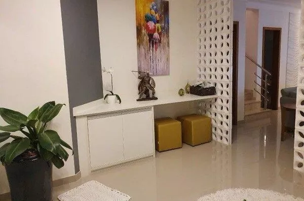 Casa com 4 dormitórios à venda, 236 m² por R$ 1.580.000,00 - Urbanova - São José dos Campos/SP