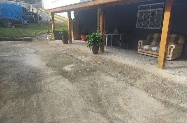 Chácara com 1 dormitório à venda, 1000 m² por R$ 420.000,00 - Capuava - São José dos Campos/SP