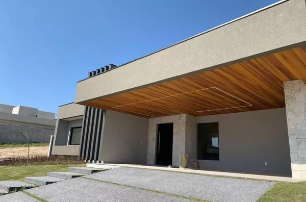 Casa de Condomínio com 4 Quartos à venda, 300m² -  URBANOVA