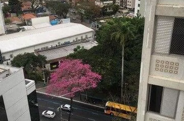 Apartamento com 3 dormitórios à venda, 126 m² por R$ 475.000,00 - Centro - São José dos Campos/SP