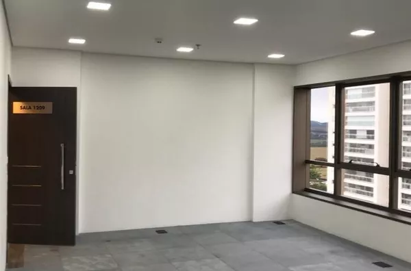 Sala comercial no Edifício Costa Norte Royal Park - JARDIM AQUARIUS