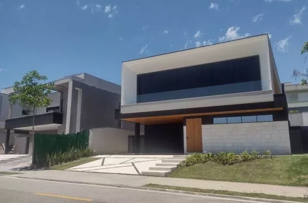 CASA COM 4 QUARTOS, A VENDA, 405M² - CONDOMÍNIO ALPHAVILLE II