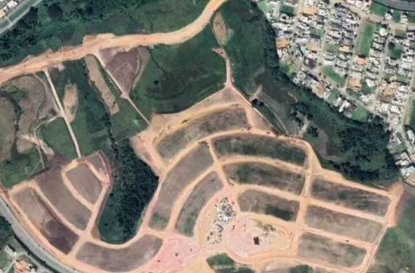 Terreno à venda, 357 m² por R$ 550.000,00 - Urbanova - São José dos Campos/SP