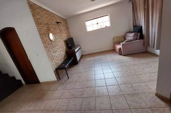 Casa com 4 Quartos, Portal da Serra , Urbanova