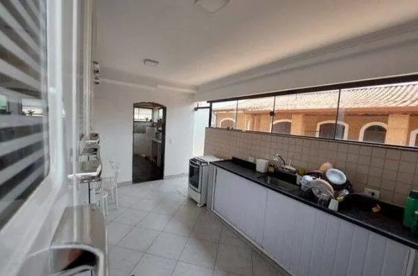 Casa com 4 Quartos, Portal da Serra , Urbanova