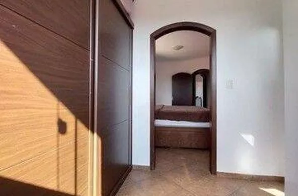 Casa com 4 Quartos, Portal da Serra , Urbanova