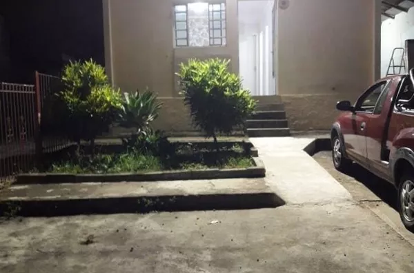 Casa com 2 dormitórios à venda, 60 m² por R$ 530.000 - Jardim Satélite - São José dos Campos/SP