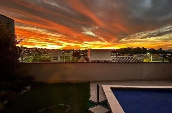 Casa com 4 dormitórios à venda, 330 m² por R$ 2.750.000,00 - Urbanova - São José dos Campos/SP