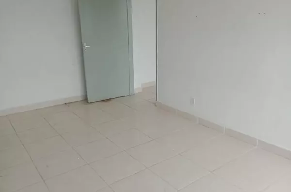 Sala Comercial para Locação com 51 metros quadrados no Centro