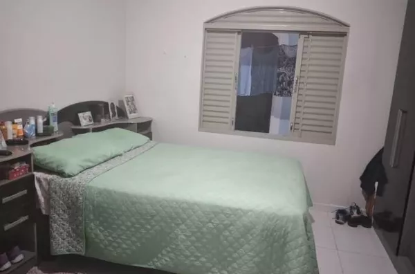 Casa com 3 quartos à venda, 160 m² por R$ 560.000 - Bosque dos Eucaliptos - São José dos Campos/SP
