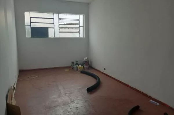 Sala comercial 21 metros quadrados, no Centro