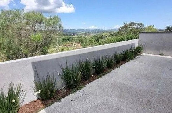 Casa com 3 quartos para alugar, 144 m² por R$ 4.020/mês - Condomínio Reserva do Vale - Caçapava/SP