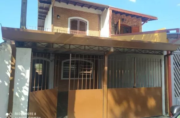 Casa com 3 dormitórios para alugar, 300 m² por R$ 1.800,00/mês - Jardim Souto - São José dos Campos/