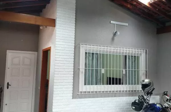 Casa com 3 quartos à venda, 140 m² por R$ 468.000 - Jardim das Indústrias -