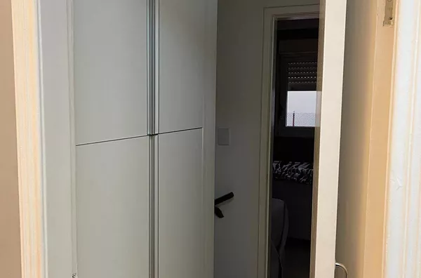 Casa com  2 quartos, à venda, Condomínio Girassóis