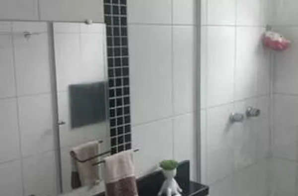 Casa com 2 quartos 110 m² - Jardim das industrias