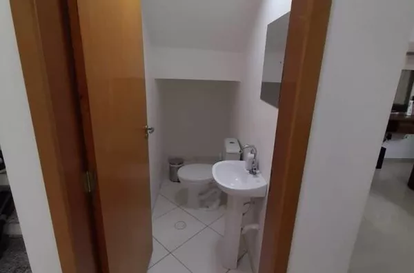 Casa com 3 quartos à venda, 117 m² por R$ 424.000 - Jardim Rodolfo - São José dos Campos/SP