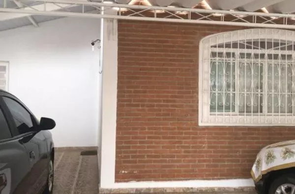 Casa Residencial para locação, Vila Industrial, São José dos Campos - .