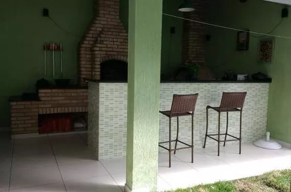 Casa com 3 dormitórios à venda, 137 m² por R$ 810.000,00 - Villa Branca - Jacareí/SP