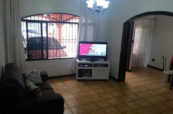 Casa com 3 quartos à venda, 150 m² por R$ 541.000 - Monte Castelo - São José dos Campos/SP