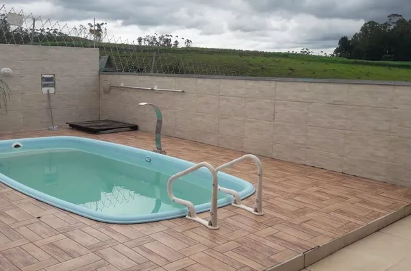 Casa térrea - 3 quartos- Residencial Mantiqueira - Condomínio