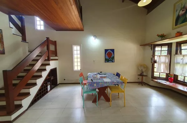Casa em condomínio 3 Quartos Venda 174m² Urbanova