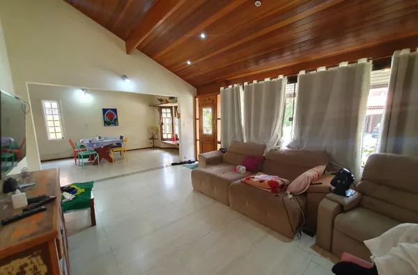 Casa em condomínio 3 Quartos Venda 174m² Urbanova